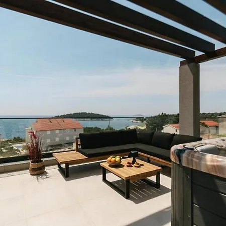 Modern,stylish Exclusive With Pool&jacuzzi Villa Rogoznica (Sibenik-Knin)