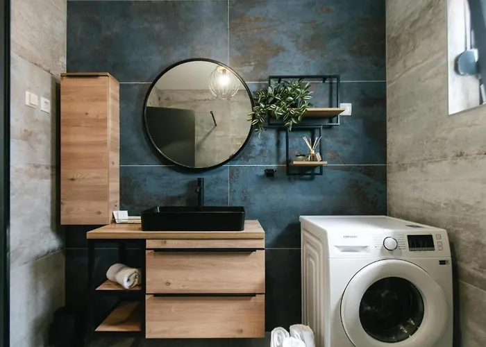 Modern,stylish Exclusive With Pool&jacuzzi Villa *