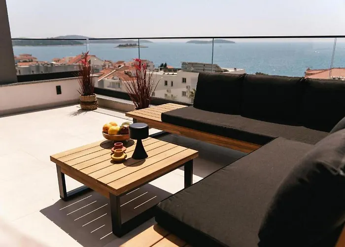 Villa Modern,stylish Exclusive With Pool&jacuzzi *